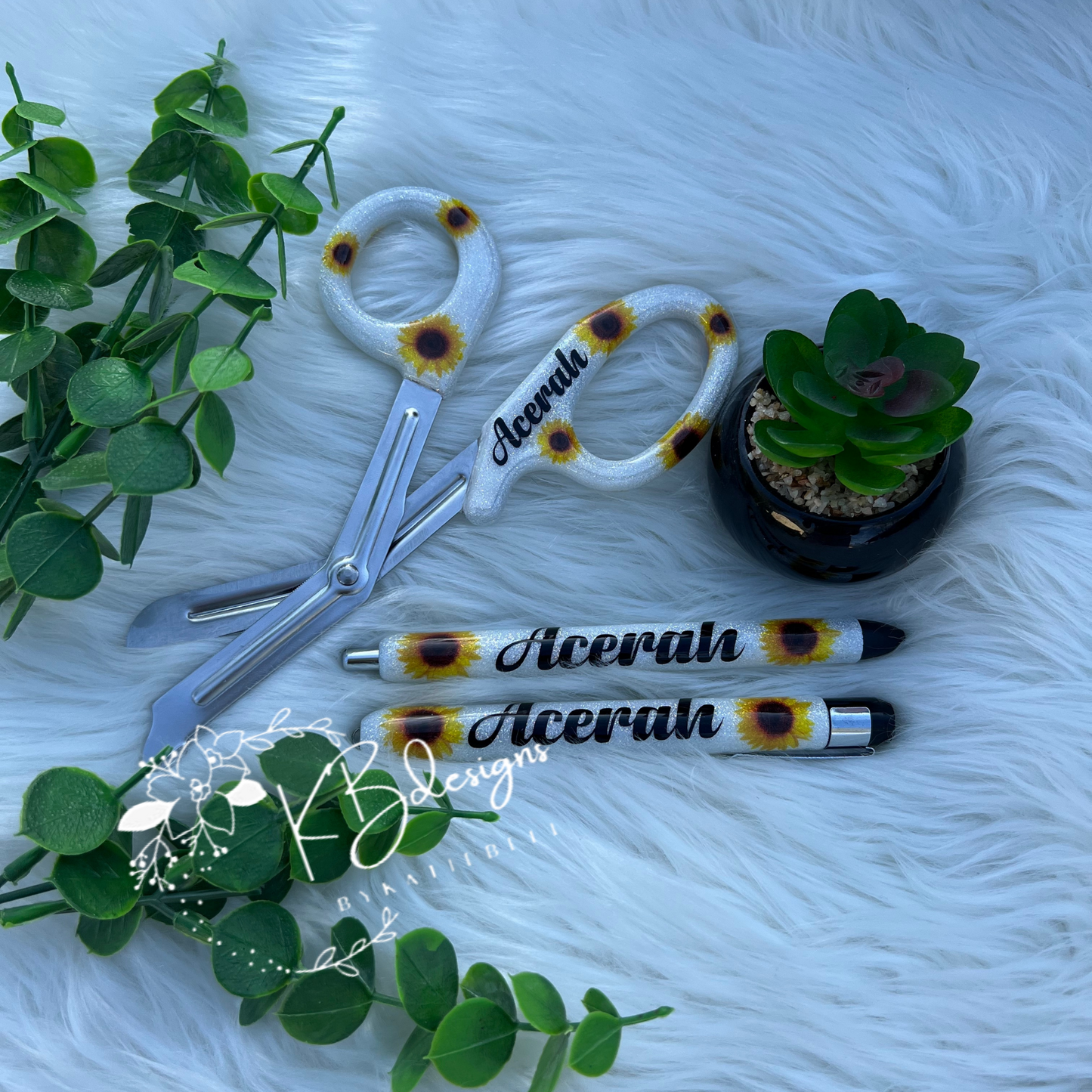 Sunflower medical set, Personalized shears, Personalized medical light pen, sunflower ink pen, Matching Nurse set, nursing student gift